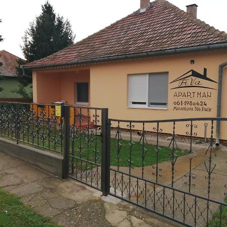 Apartman Fiva Apartment Pacir Exterior foto