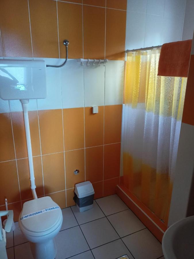 Apartman Fiva Apartment Pacir Exterior foto
