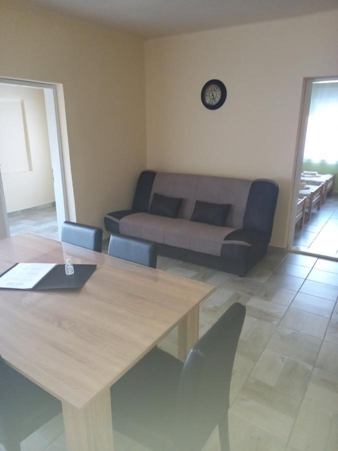 Apartman Fiva Apartment Pacir Exterior foto