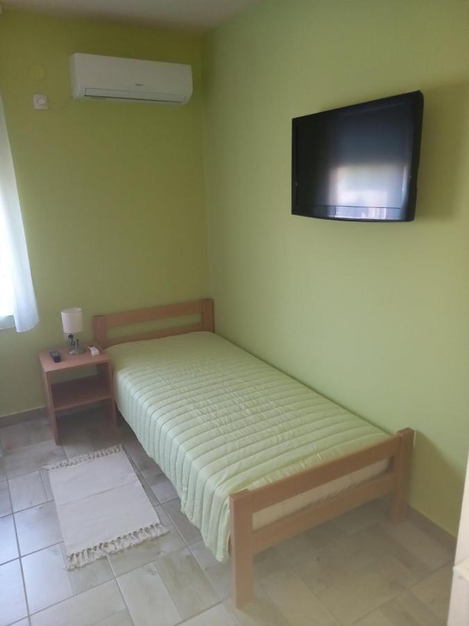 Apartman Fiva Apartment Pacir Exterior foto