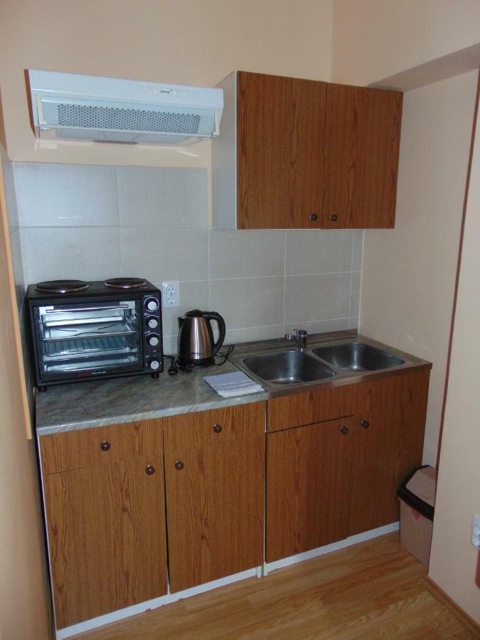 Apartman Fiva Apartment Pacir Exterior foto